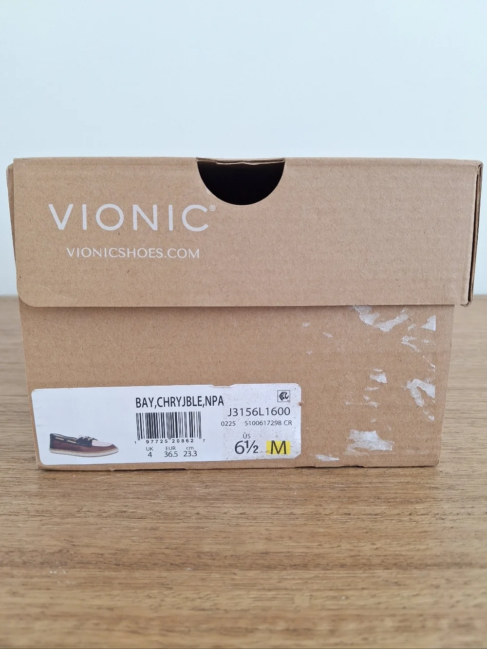 (New)‎ Vionic – Bay Comfort Leather Boat Shoes (Cherry Jubilee) – Women's 6.5